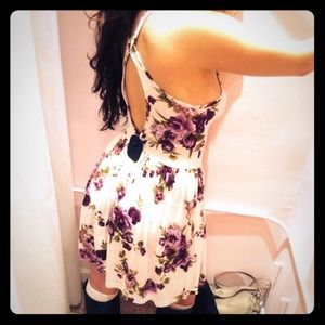 Spring/Summer/Fall lightweight floral dress